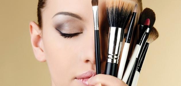 Make-up-Tools und wie man sie benutzt