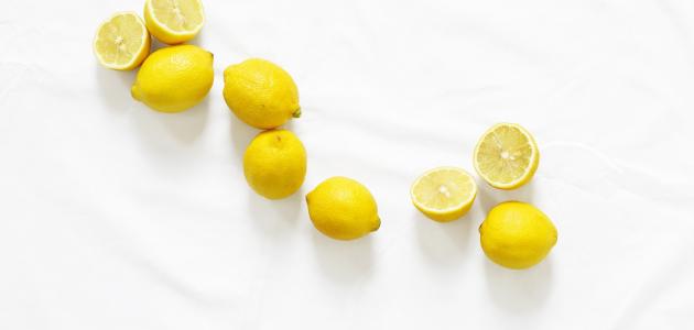 Zitrone, um den Pansen loszuwerden