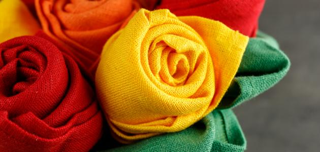 How to fold paper napkins in the form of a rose