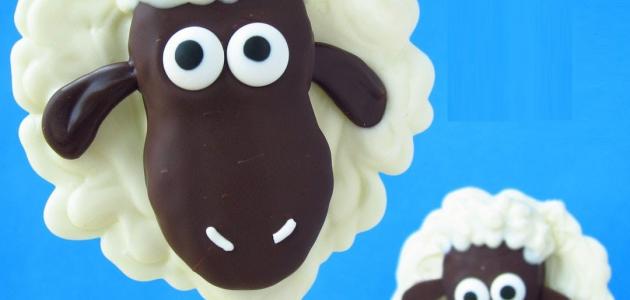 Как сделать праздничную овечку для детей