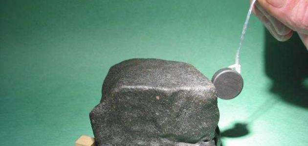 Как узнать оригинальный камень бирюза?