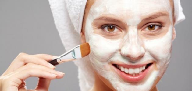 Make a whitening face mask