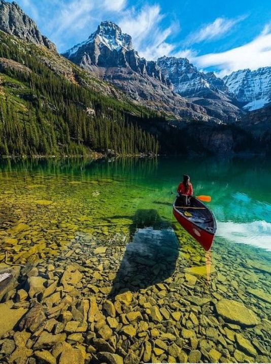 The magic of national parks in Canada pictures