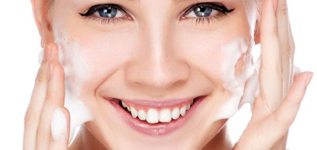 Comment utiliser le nettoyant pour le visage