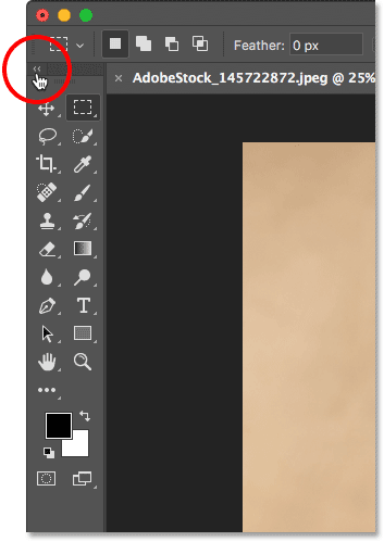 Cambie entre el diseño de una o dos columnas de la barra de herramientas en Photoshop.