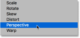 Auswählen des Befehls „Perspektive transformieren“ in Photoshop