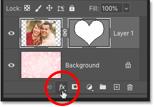 Нажмите значок «Добавить стиль слоя» на панели «Слои» в Photoshop.