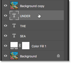 تحديد أول طبقة Type في لوحة Layers