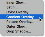 Determine the effect of the Gradient Overlay layer in Photoshop