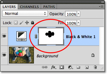 طبقة ضبط Black & White في لوحة Layers. صورة © 2012 Photoshop Essentials.com
