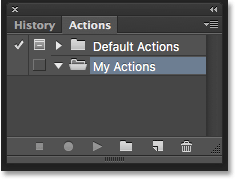 The Actions panel displays the new group. Image © 2016 Photoshop Essentials.com